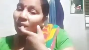 Village aunty hot expose