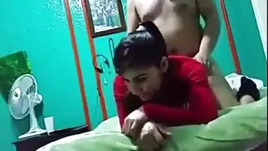 Leaked Desi mms, Pakistani GF bends over and arches her back for sex