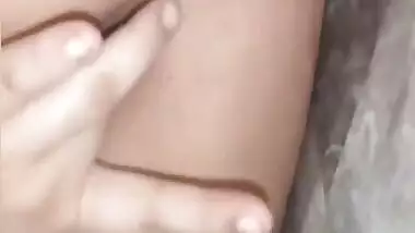 Desi Mom Trying To Open Ass Hole With Toy