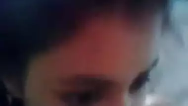 किशोर घर पर