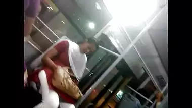 Busty IT girl showing Boobs, Ass in Chennai Bus