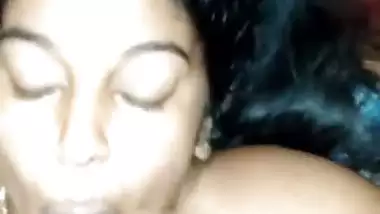 Dick loving Indian girl blowjob in nudity