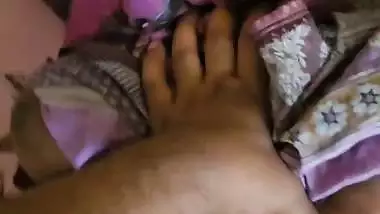 Bangla chuda chudi of a pervert and his chubby stepmom