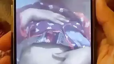 Desi girl private videos showing naked big boobs