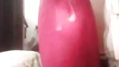 Bangladeshi teen girl MMS dress change video