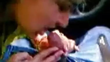 Sexy Punjabi Bhabhi’s Blowjob In Car