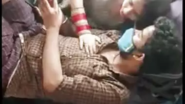 Desi cute lover romance In train caught on cam, Desi mms leaked