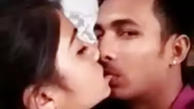 Desi Lovers Smooching