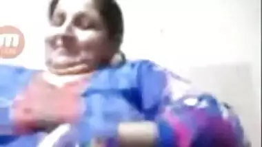 Cheating Paki Bhabi Showing Big Boobs To Lover