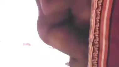 Nagpur aunty Sushmita having secret sex with her business partner