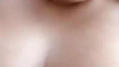 Hard chudai of a chubby girl and cover her in cum