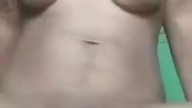 Desi girl show her boob and pussy