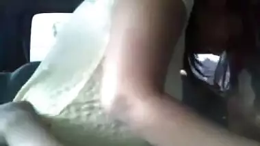 Indian sex clip of a legal age teenager pair enjoying outdoor sex in his car