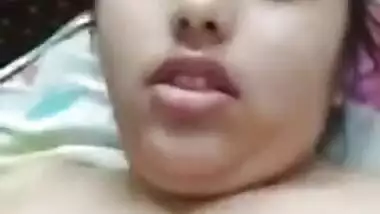 Hot Indian Model Shows Boobs On Tango Show