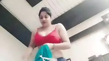 Desi cute wife sexy body