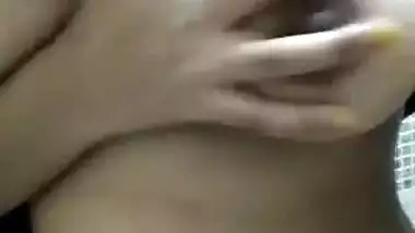 Desi Cute Gf play with Her Tits