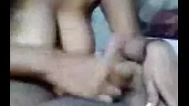 Desi Bhabhi Sucking Big Dick Clip