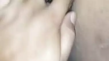 Indian Virgin Stepsister Pussy Massage. Rat Me Behan Ki Chut Ki Malish Ki. Beautiful Hairy Pussy