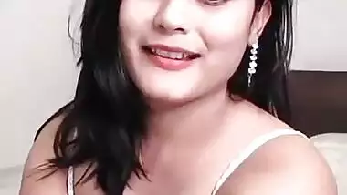 Beautiful Nepali aunty