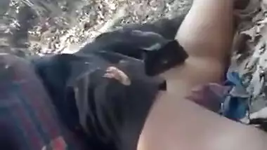 Desi couyple fucking outdoor