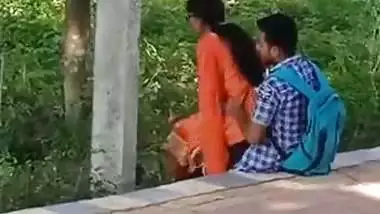 Desi College Lover Fuck in Park