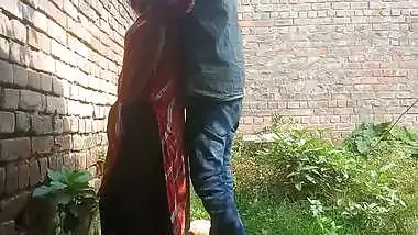 Indian outdoor xxx standing doggy sex of lovers