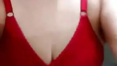 Beautiful Paki Wife Trying New Bra