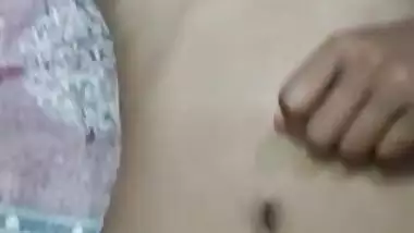 cute indian girl boobs and pussy capture by lover