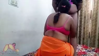 Desi sexy bhabi suck her devar dick