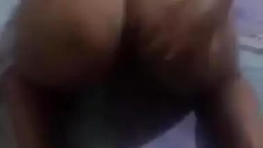 Matured ugly Aunty Dance shwing boob and pussy