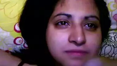 Chandigarh bhabhi loves swallowing lover’s cum