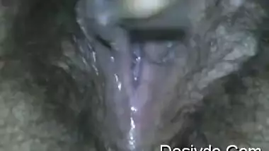 Desi bhabhi masturbation