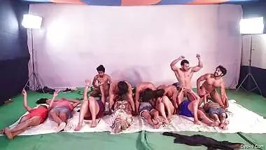 First On Net -nude World