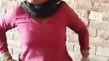 Devar Bhabhi Caught By Village People while Fucking 6 Clip Merged into single File