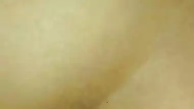 Indian wife fucking pussy