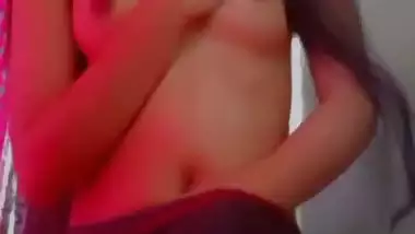 Sexy Desi girl Shows her Boobs and pussy part 3