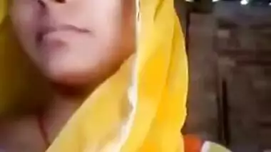 DESI HORNY WIFE FLASHING BOOBS AND PUSSY