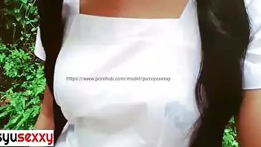 Busty Indian school girl स्कूल की लड़कीin rainy day sexy fun with sri lankan 女学生