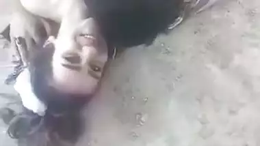 Sexy Girl Fully Nude Outdoor Fucked by Boyfriend & her Best Friend Recording Video