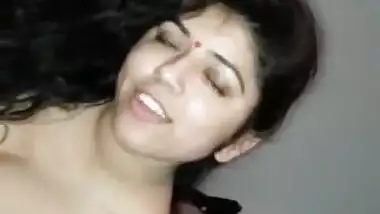 Desi housewife Soo Beautiful Sucking nicelyy