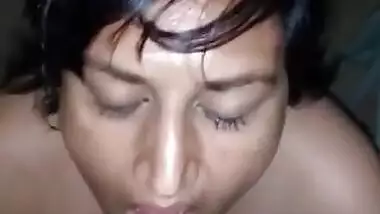 Desi Wife Blowjob With Clear Hindi Talking Audio