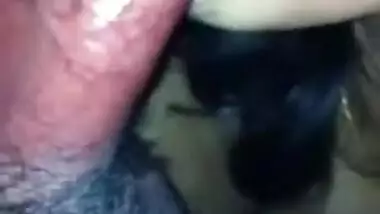 Indian girl giving blow job to her boyfriend Part 02