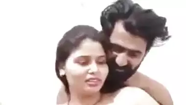 Desi XXX whore allows bearded guy to take her bra off and touch titties