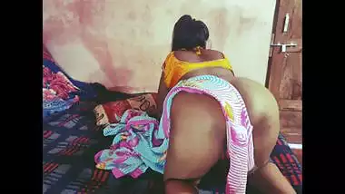 Indian hot sexy woman hindi taking