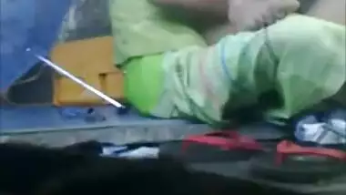 गांव की सेक्सी वीडियो चलना चाहिए, असली टेप