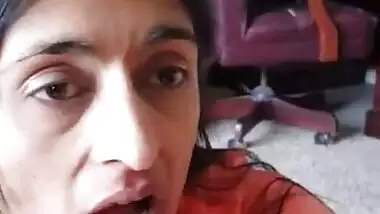 nri wife sucking dick and taking cum in her mouth