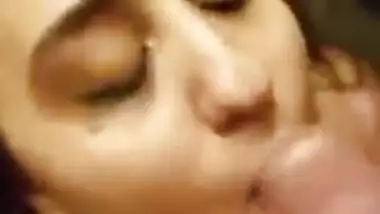 Small cock cum facial in public toilet to NRI Milf