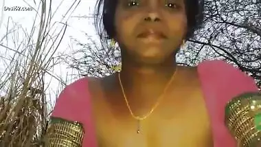 Village bhabi fucking in Jungle