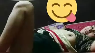 Sexy Bhabhi saree sex video