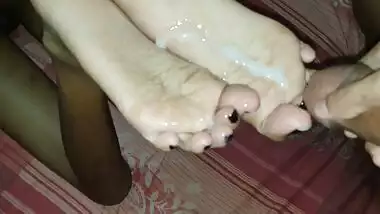 sri lankan wife fucked by her manager at hotel room after work බොස් මාව රූම් එක්ක ගිහින්